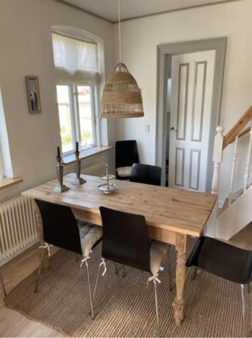 Skont Feriehus Midt I Marstal. Villa Buitenkant foto