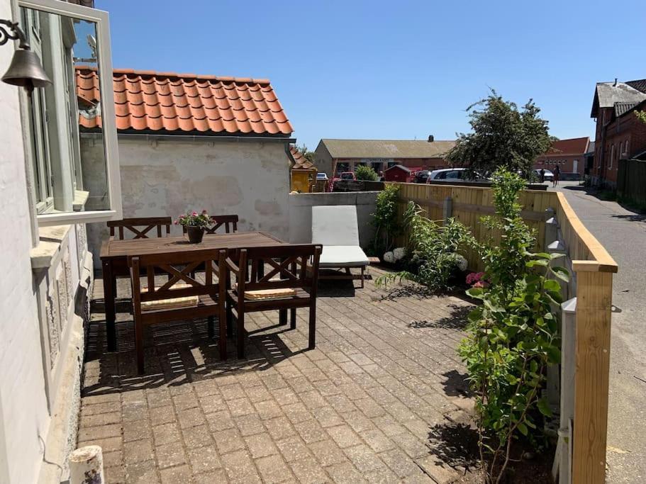 Skont Feriehus Midt I Marstal. Villa Buitenkant foto